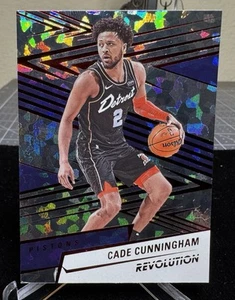 2024-25 Panini Revolution Cade Cunningham Chinese New Year Cracked Ice #32 - Bild 1 von 2