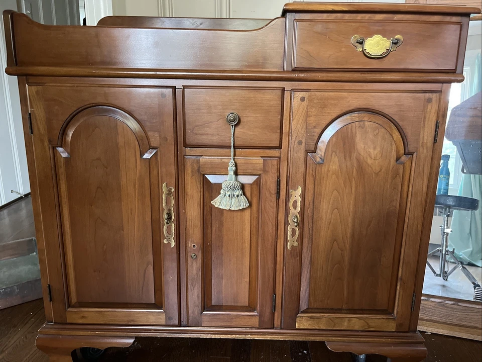 Красивая винтажная сухая раковина Pennsylvania House - Изображение 1 из 4