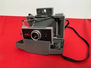 Vintage Polaroid 440 Land Camera - Picture 1 of 2
