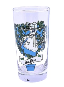 8th Day 12 days of Christmas Collection Vintage Glasses 12 oz 8 Maids A-Milking  - Imagen 1 de 6