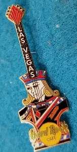 LAS VEGAS JACK OF DIAMONDS POKER SPIELKARTE ICON GITARRE Hard Rock Cafe PIN LE - Bild 1 von 1