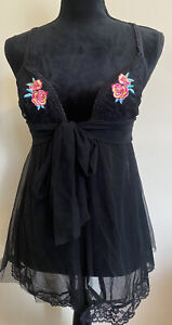 NWT Victoria’s Secret Front Tie Floral Embroidery Mesh Teddy Size Medium