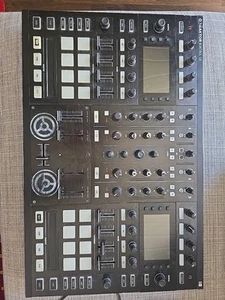 Native Traktor S8 Gebraucht - Bild 1 von 12