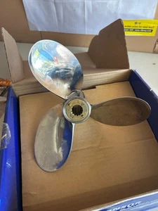 10.38 x 18 Chopper Stainless Boat Propeller For Mercury 25-60HP 13Tooth RH - Foto 1 di 4
