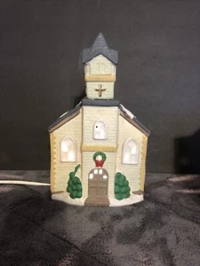 Villaggio Valle d'Inverno 1995 Porcellana Illuminata Chiesa Casa - Foto 1 di 5