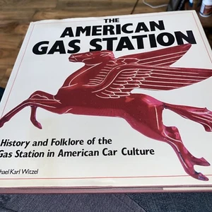 American Gas Station by Michael K. Witzel (1992, Hardcover) - Foto 1 di 5