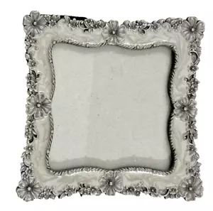 Blumen Metall Fotorahmen 5,5" Quadratisch für 3,5" x 3,5" Foto - Bild 1 von 3