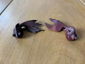 Vintage Chinese Boxwood Koi Carp Pair of Ying & Yang Figurines 8.5cm length - Picture 1 of 10