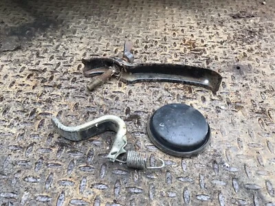 Детали крепления домкрата Mercedes-Benz 1960-е 220? бампер с фиксатором - Изображение 1 из 4