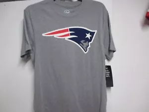 NEW ENGLAND PATRIOTS (47 MARKE) KLASSISCHES LOGO-T-SHIRT FÜR HERREN (MEDIUM) NEU MIT ETIKETT GRAU WEICH - Bild 1 von 5