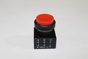 Siemens 3SB3 000-0BA21, Push Button, Red, 1 box of 2 - Picture 1 of 7