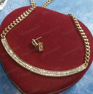 SET COLLANE E ORECCHINI VINTAGE cordolo catena quadrata CRISTALLO strass borchie ORO - Foto 1 di 22