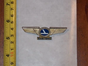PIN DE LA AEROLÍNEA ORIENTAL SELLOS DE TELA TUCKAHOE NUEVA YORK - Imagen 1 de 2