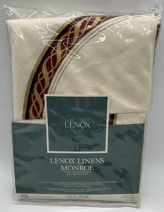 Lenox Linens Monroe Tablecloth 70" Round - Open Package but unused (389) - Picture 1 of 3