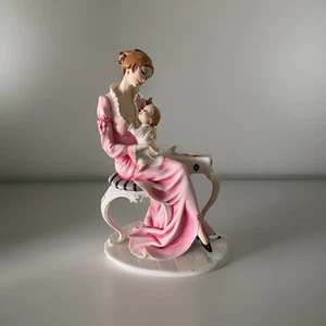De Colección Escultura D’Arte Giuseppe Armani Estatuilla Italia "Madre Sosteniendo al Niño" COMO NUEVO - Imagen 1 de 5