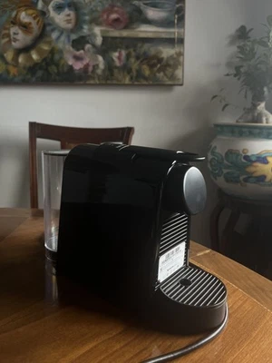 MACCHINETTA CAFFE' NESPRESSO MACCHINA CAFFE NESPRESSO ESSENZA MINI NERO C30 - Immagine 1 di 4