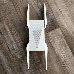 tp-link RE815XE AXE5400 Tri-Band WiFi 6E Range Extender - Bild 1 von 3