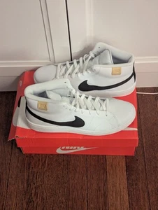 Nike Court Royale 2 Men's Mid Sneakers Shoes Sz 11 Mens  White Black Leather NEW - Picture 1 of 10