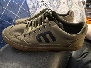 Etnies Herrenschuh Größe 10,5, Skaterschuhe, NEU - Bild 1 von 6