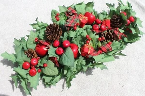 NOS Vintage Christmas Candle Ring Surround Holly Apple Cherry Pine Cone HOMCO - Picture 1 of 3