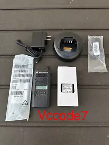 Motorola CP100D UHF Digital & Analog Funkgerät 403-480 MHz Modell # AAH87YDF9JA2AN - Bild 1 von 2