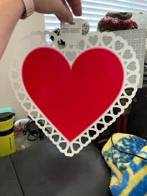 Valentine's Day Giant Plastic Lace Heart Decoration Party Supply New!!! - Image 1 of 1