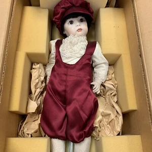 Francine Fee Signed Doll In Box - Picture 1 of 12