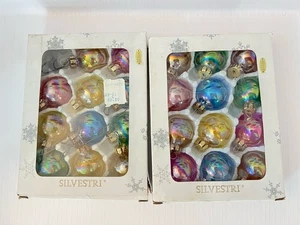 Vintage Silvestri Ornamente Kugeln Mini irisierendes Glas 23 insgesamt Miniatur 1 Zoll - Bild 1 von 6