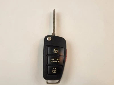 SOLO PARA REPUESTOS ORIGINAL AUDI OEM LLAVE ABATIBLE MENOS ENTRADA MANDO A DISTANCIA SWITCHBLADE EE. UU. Foto 1 de 4