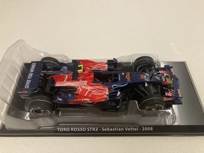 Le Grandi Formula 1 scala 1:24 TORO ROSSO STR3 - SEBASTIAN VETTEL - 2008 N.#92 - Immagine 1 di 4