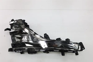 NEW OEM LED DRL Daytime Running Lamp Right 92208K5100 for Santa Cruz 2022-2025 - Picture 1 of 8