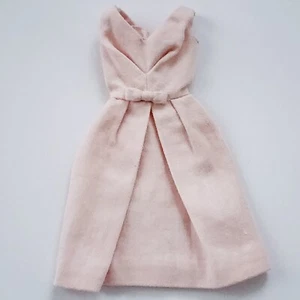 Vestido Vintage Barbie Moda Pak Belle - Algodón ROSA c1962-63 Clásico Cuello en V - Imagen 1 de 8