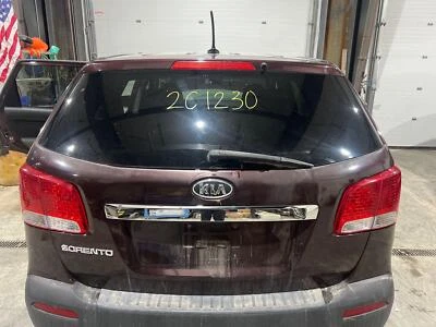 *DMG 2011 - 2013 Kia Sorento Dark Cherry-IRR Liftgate (NO Tail Lights)*(Dent) — 第 1/4 张图片