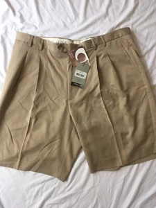 NWT Cutter and Buck shorts men Drytec Golf size 42 Beige - Picture 1 of 3