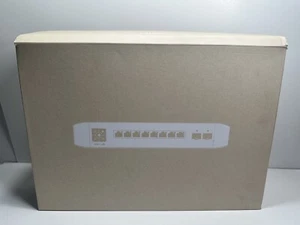 Ubiquiti Networks Enterprise 8-Port - PN USW-Pro-8-POE - Picture 1 of 2