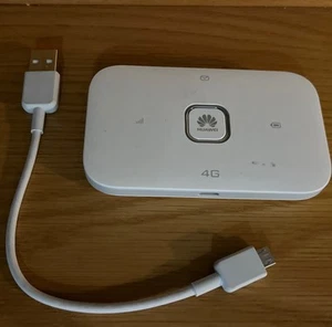 Huawei E5573 4G Portable Mobile O2 Wi-Fi Router White with Power Lead - Photo 1/2