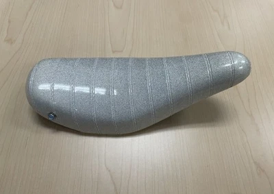 Asiento Schwinn Lil Tiger vintage nuevo de stock Foto 1 de 4