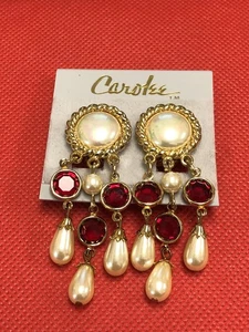 VINTAGE CAROLEE SIGNIERTE GOLDFARBENE KUNSTPERLEN & RUBINROTE LÜNETTE 9 MM KRISTALLE OHRRINGE - Bild 1 von 4