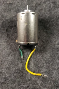 Motor de stock Tamiya Rough Rider Mabuchi #1 probado y funcionando. (C12B1) - Imagen 1 de 8