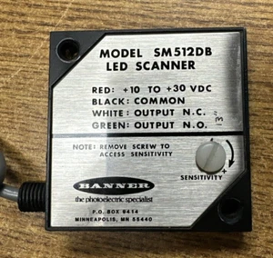 BANNER SM512DB LED SCANNER DIFFUSE MODE SENSORS **USED GUARANTEED** - Picture 1 of 4