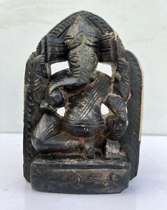 Old Rare Antique Black Marble Carved Deity Hindu God Ganesha Sculpture Statue