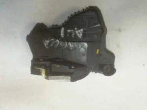 front door lock lh 207430 for TOYOTA COROLLA (E12) 2001 - Picture 1 of 4