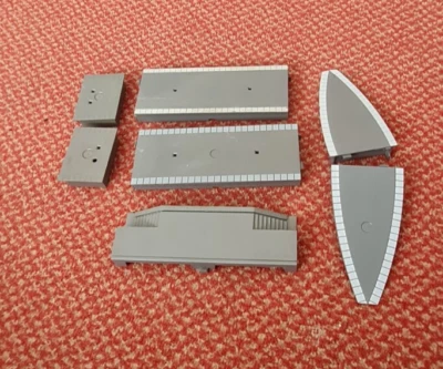 Hornby  Platform Parts x 7 - Image 1 of 4