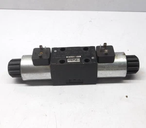 Parker 4D01 3207 0302 C1G0Q G3 Directional Control Valve S1-024000 Coil 24VDC - Picture 1 of 5