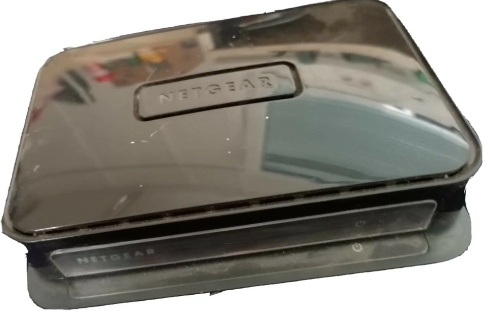 NETGEAR Push2TV PTV1000 Wireless Display Adapter US Import - Bild 1 von 2