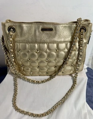 Bolso grande Rebecca Minkoff de cuero metálico dorado - tachuelas doradas. ¡Como nuevo! Foto 1 de 4