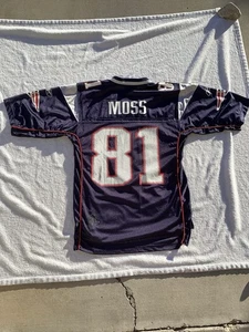 Vtg Y2K Reebok Randy Moss #81 New England Patriots NFL players size small jersey - Picture 1 of 3