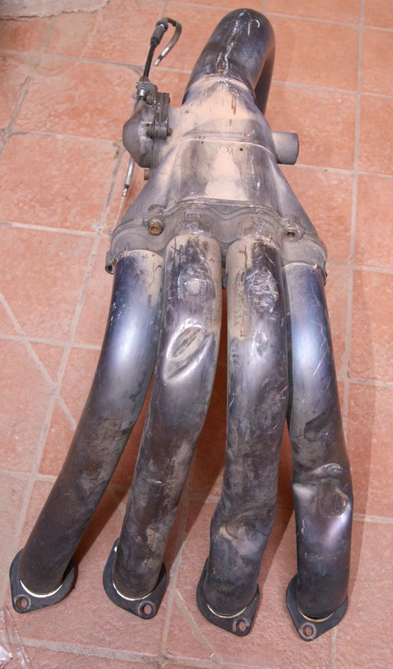 Collettori Scarico Yamaha Yzf R1 2004 2005 2006 Incidentati Rovinati Originali - Immagine 1 di 3