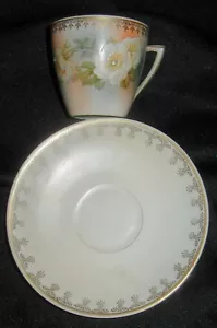 ALTE MILLAR BEYREUTH BAYERN PORZELLAN DEMITASSE TASSE & UNTERTASSE, WEISSE ROSEN - Bild 1 von 4
