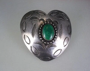 ALTE HERZFÖRMIGE ANSTECKNADEL Fred Harvey Ära STERLINGSILBER & TÜRKIS - Bild 1 von 5